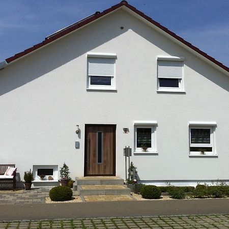 Ferienwohnung Heike Dettingen an der Erms Екстер'єр фото